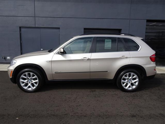 used 2013 BMW X5 car, priced at $9,176