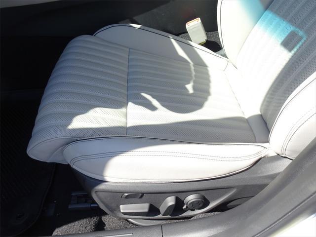 used 2022 Genesis G70 car, priced at $36,995