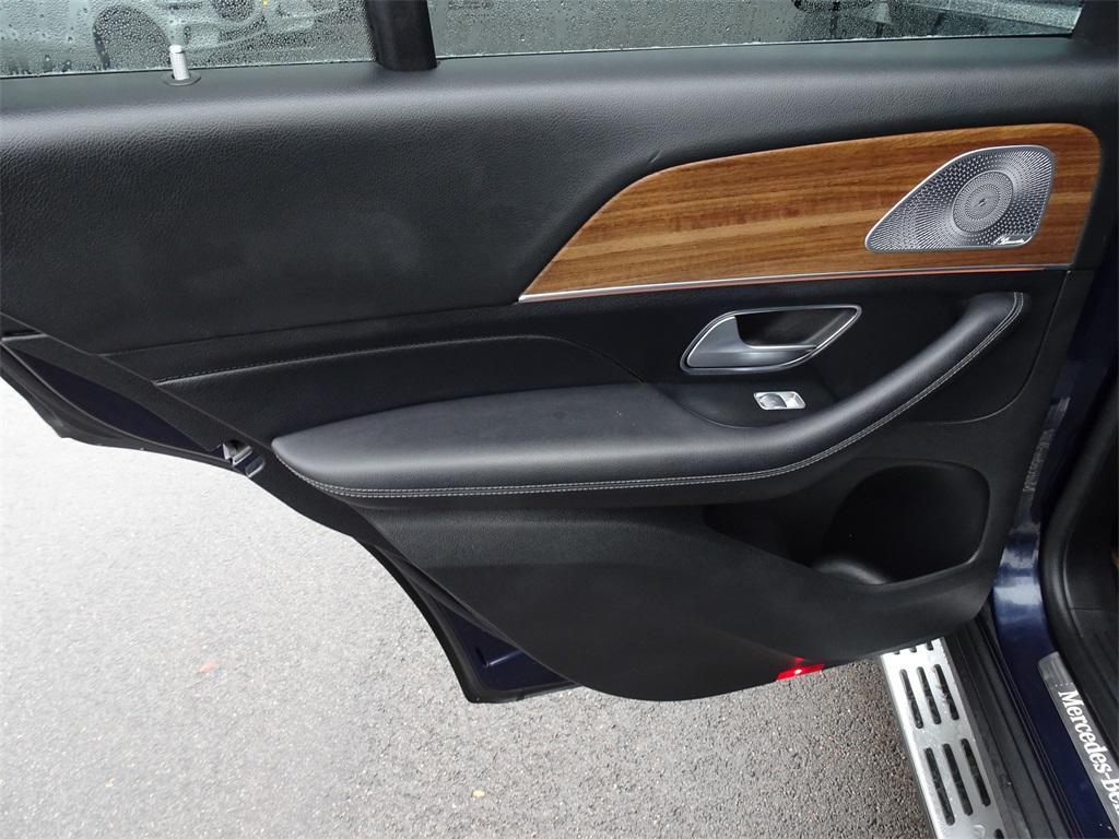 used 2020 Mercedes-Benz GLE 450 car, priced at $32,000