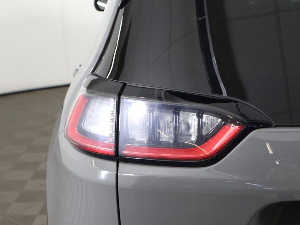 used 2019 Jeep Cherokee car, priced at $11,890