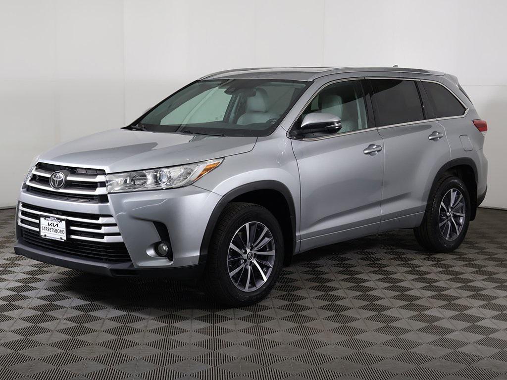 used 2017 Toyota Highlander car, priced at $15,719