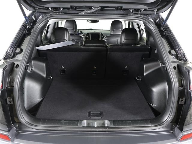 used 2019 Jeep Cherokee car, priced at $18,119