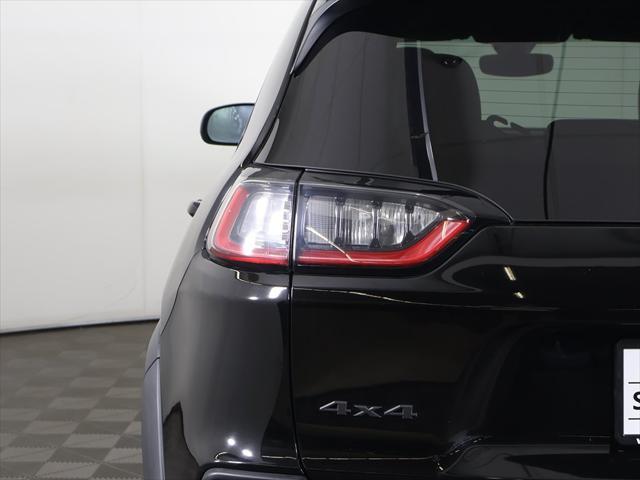 used 2019 Jeep Cherokee car, priced at $18,119