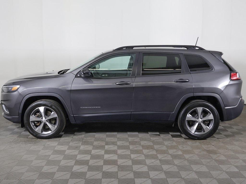 used 2022 Jeep Cherokee car, priced at $23,139