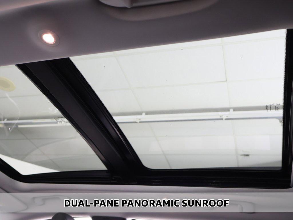 used 2022 Jeep Cherokee car, priced at $23,139