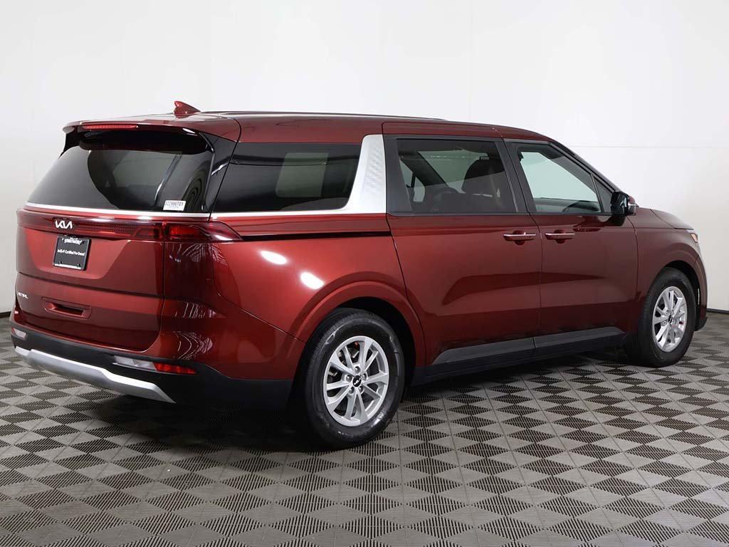 used 2024 Kia Carnival car, priced at $31,590