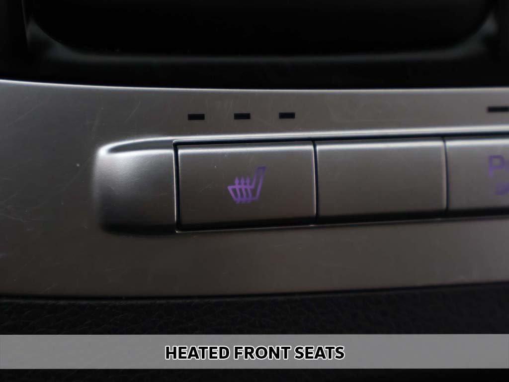 used 2024 Kia Carnival car, priced at $31,590