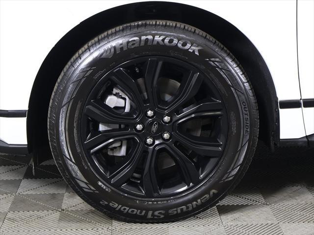 used 2024 Ford Edge car, priced at $30,939