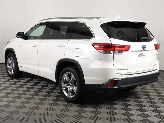 used 2018 Toyota Highlander Hybrid car, priced at $28,495