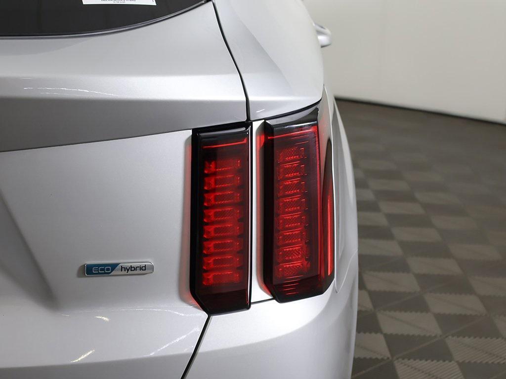 used 2022 Kia Sorento Hybrid car, priced at $18,499