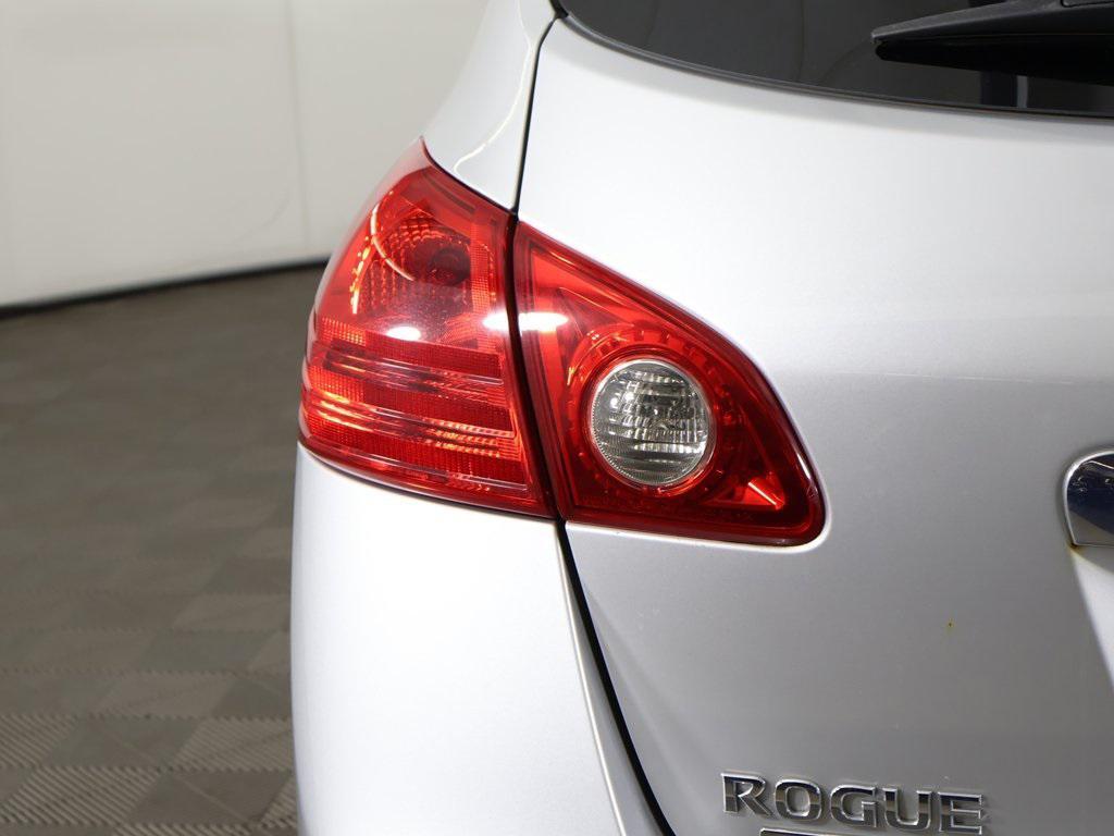 used 2015 Nissan Rogue Select car, priced at $7,990