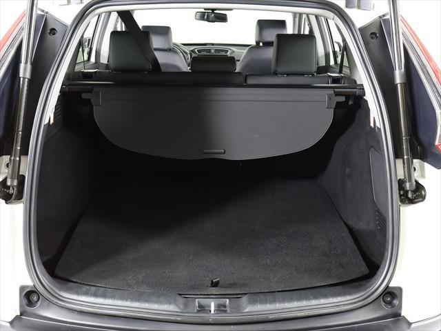 used 2022 Honda CR-V Hybrid car, priced at $29,999