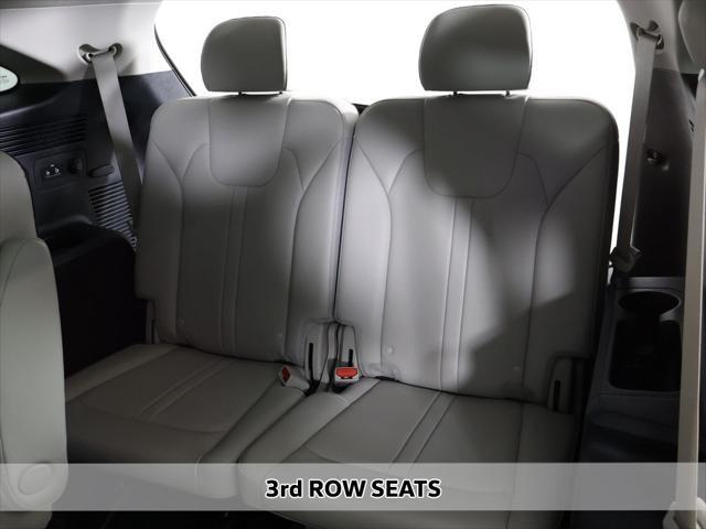 used 2023 Kia Sorento car, priced at $28,779