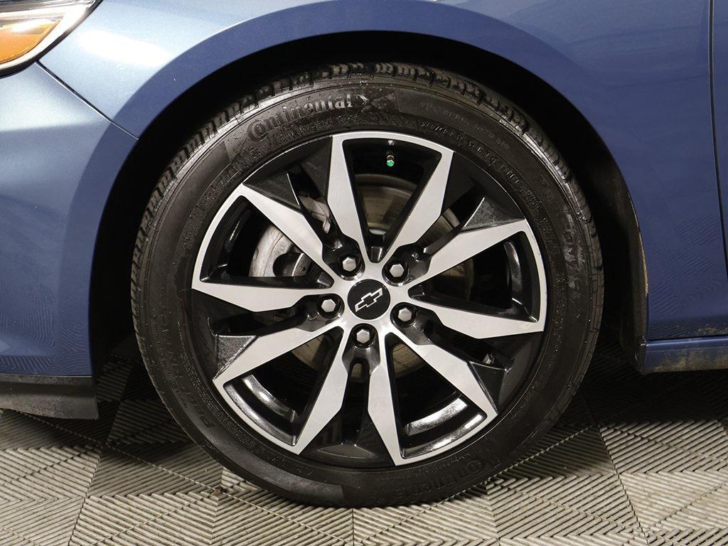 used 2024 Chevrolet Malibu car, priced at $17,990