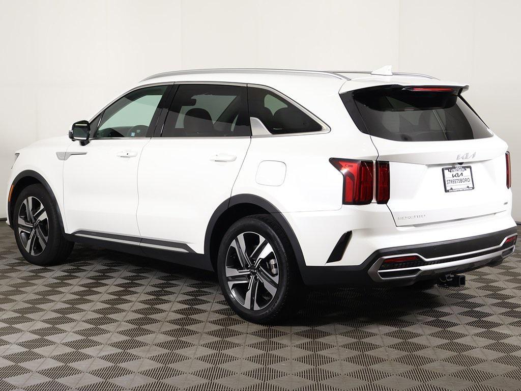 used 2023 Kia Sorento Hybrid car, priced at $27,579
