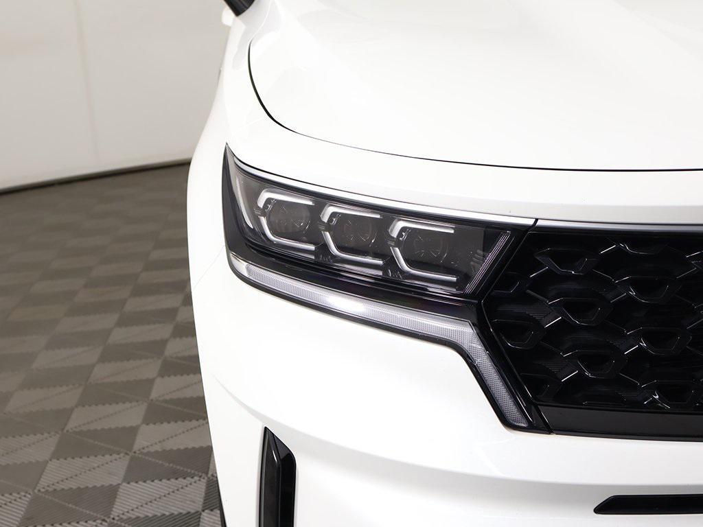 used 2023 Kia Sorento Hybrid car, priced at $27,579