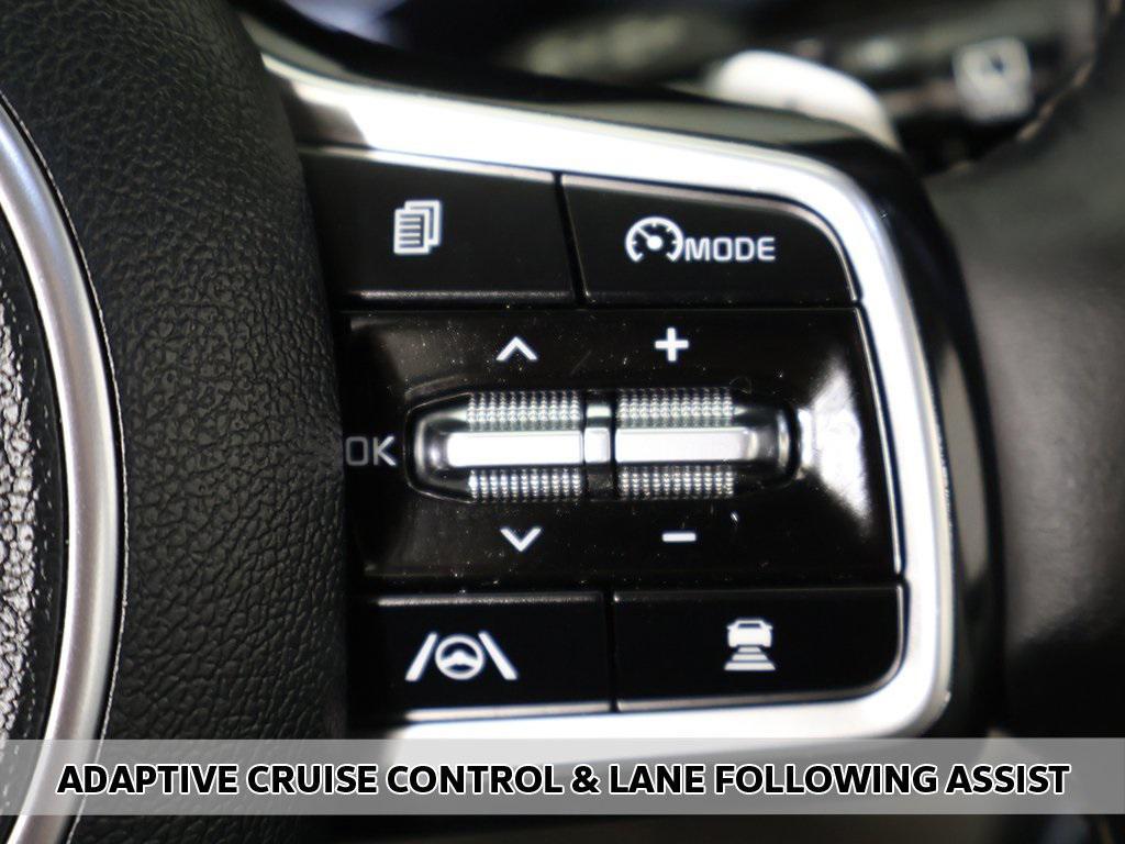 used 2023 Kia Sorento Hybrid car, priced at $27,579