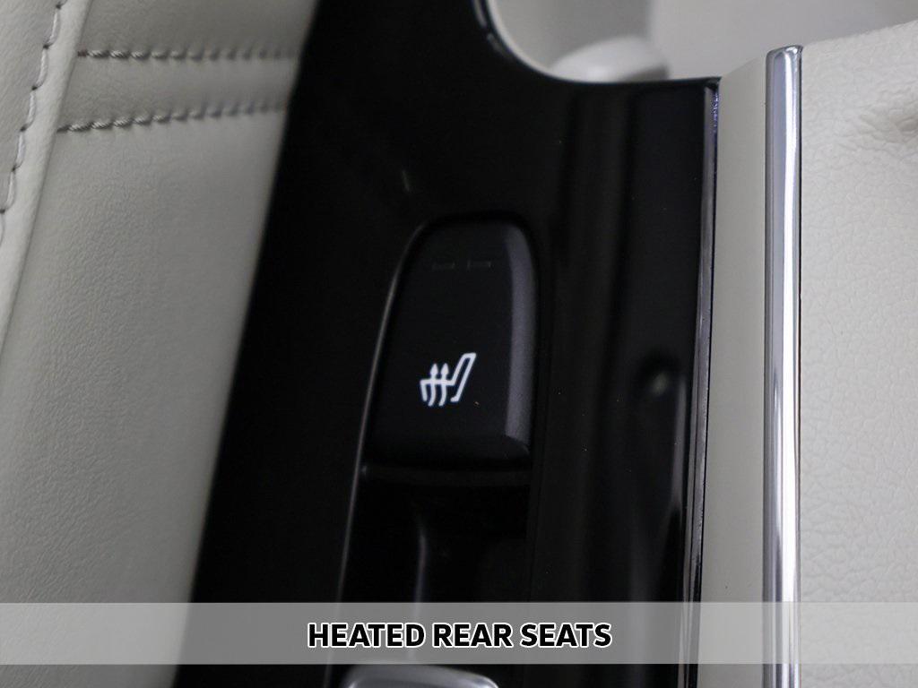 used 2023 Kia Sorento Hybrid car, priced at $27,579