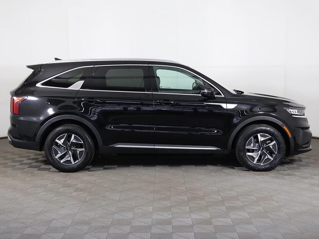used 2021 Kia Sorento Hybrid car, priced at $19,429