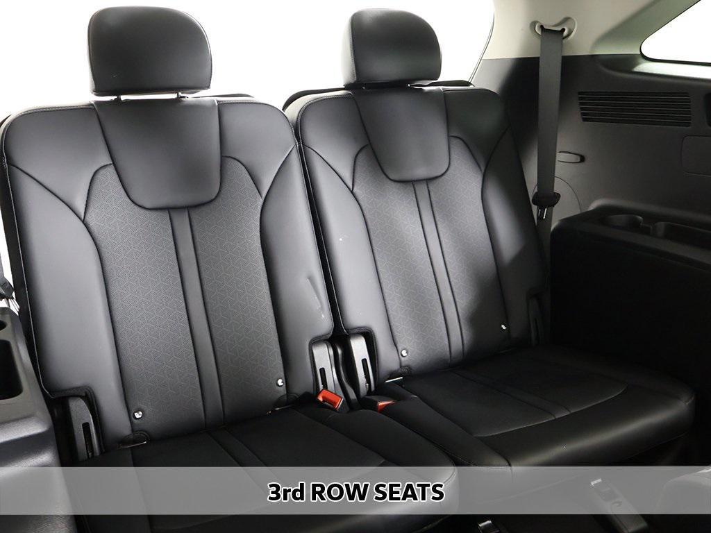 used 2021 Kia Sorento Hybrid car, priced at $19,429