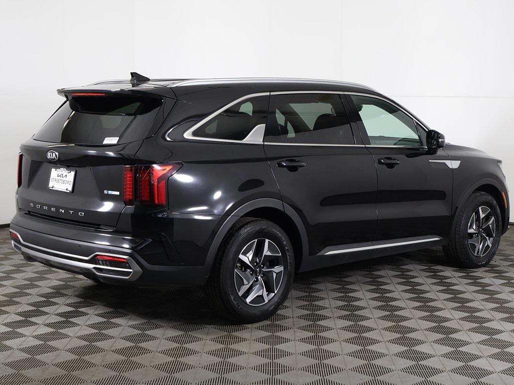 used 2021 Kia Sorento Hybrid car, priced at $19,429