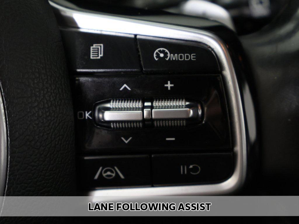 used 2021 Kia Sorento Hybrid car, priced at $19,429