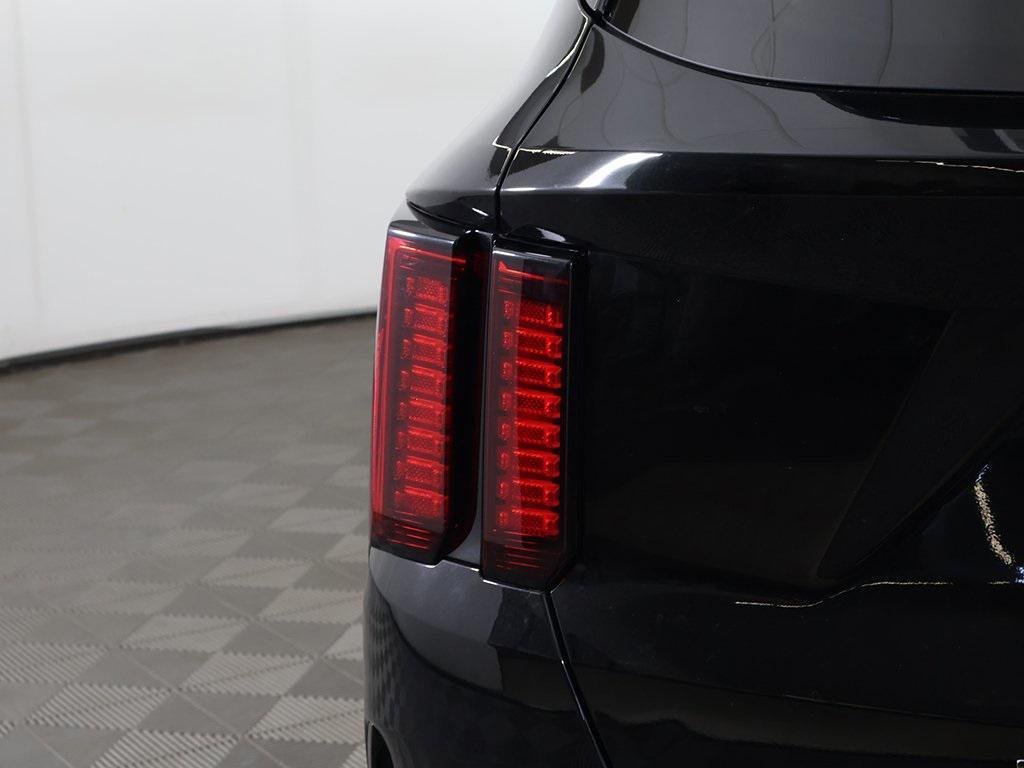 used 2021 Kia Sorento Hybrid car, priced at $19,429