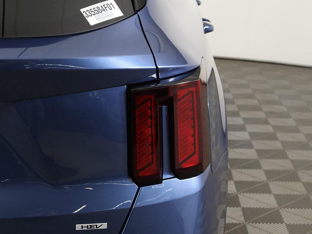 used 2025 Kia Sorento Hybrid car, priced at $32,239