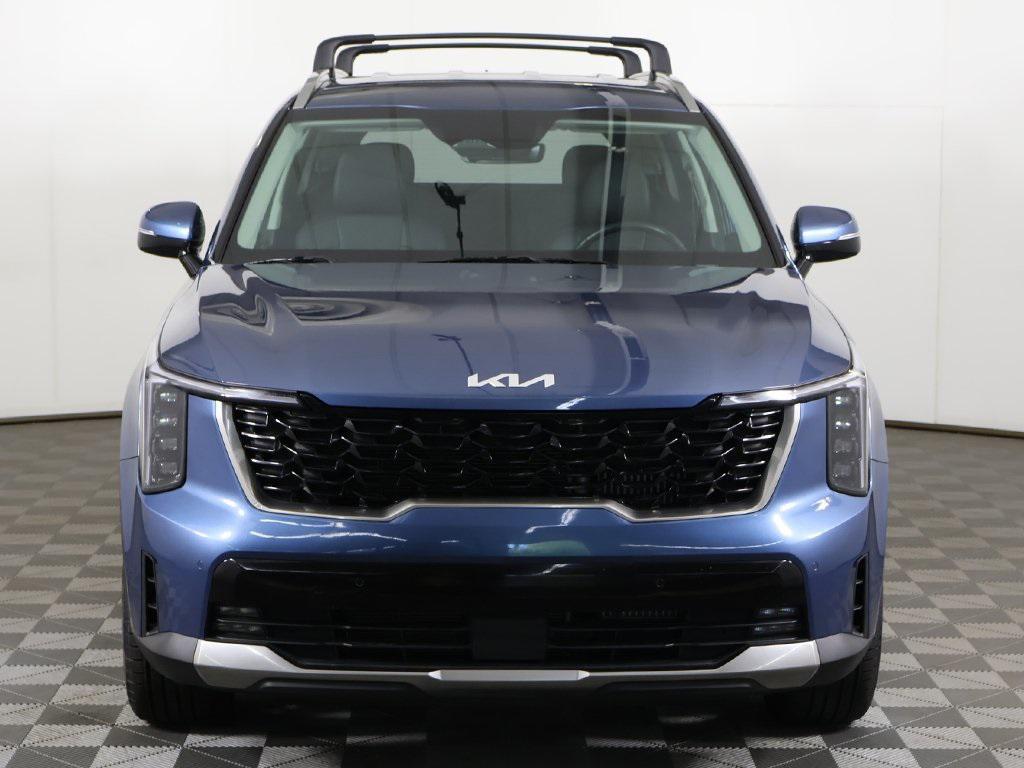 used 2025 Kia Sorento Hybrid car, priced at $32,239