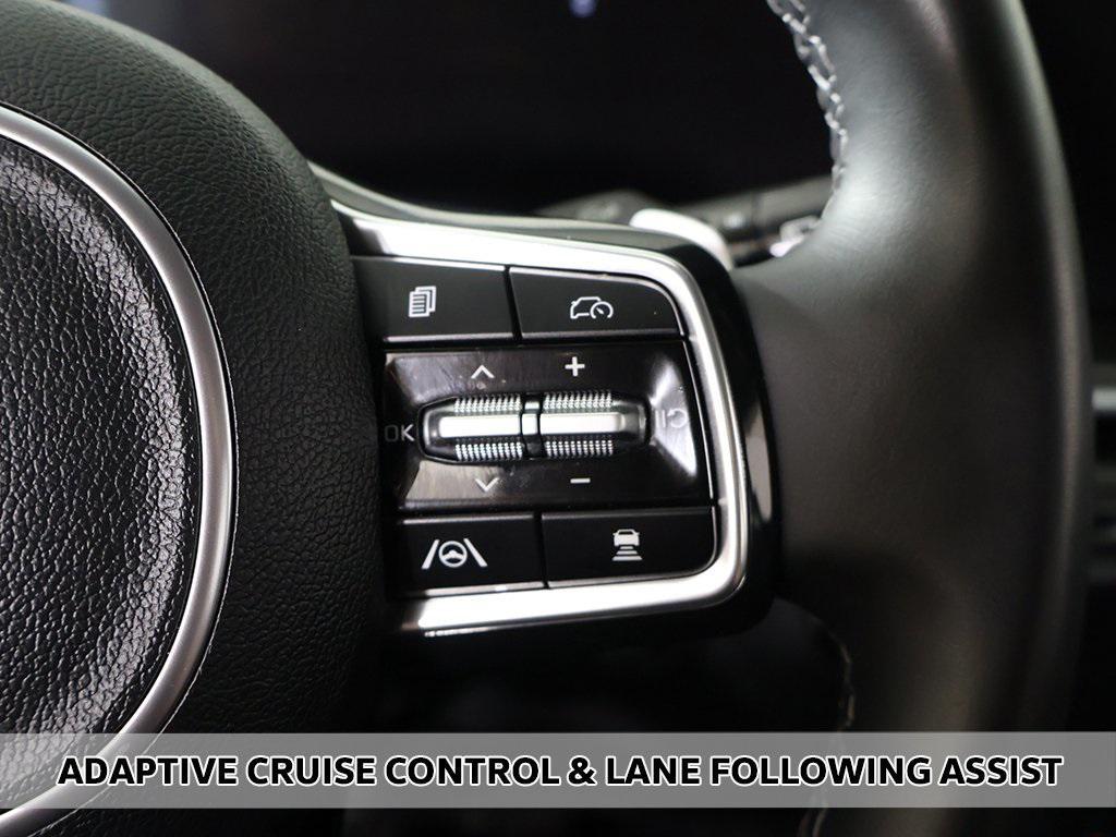 used 2025 Kia Sorento Hybrid car, priced at $32,239