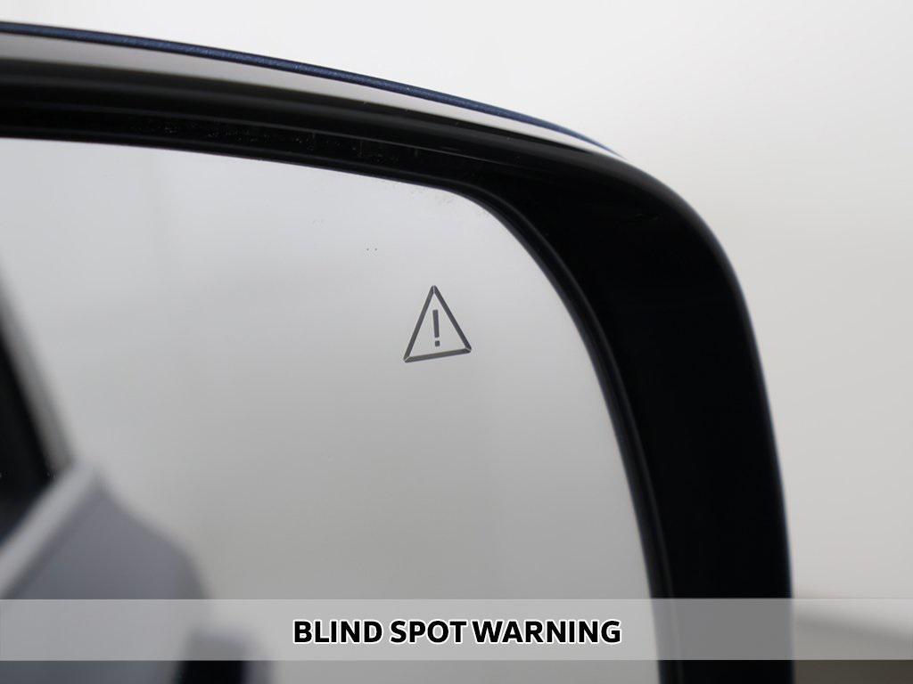 used 2025 Kia Sorento Hybrid car, priced at $32,239