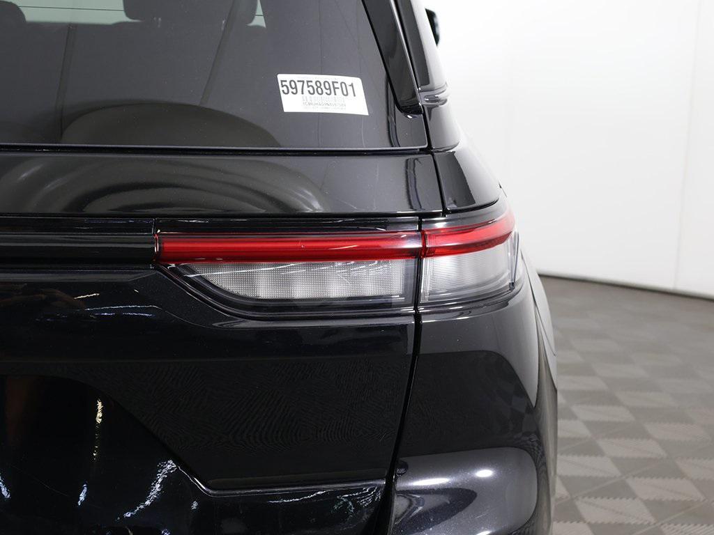 used 2022 Jeep Grand Cherokee car, priced at $29,719