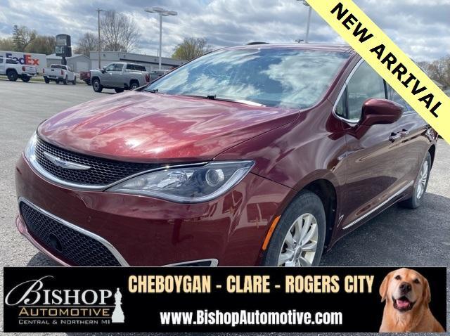 used 2018 Chrysler Pacifica car, priced at $16,574
