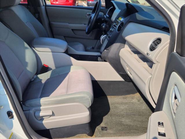 used 2015 Honda Pilot car, priced at $11,995