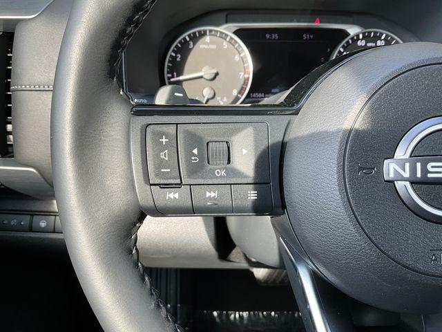 used 2024 Nissan Pathfinder car, priced at $40,999