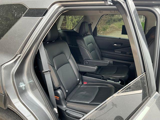 used 2024 Nissan Pathfinder car, priced at $40,999