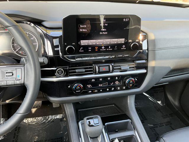 used 2024 Nissan Pathfinder car, priced at $40,999