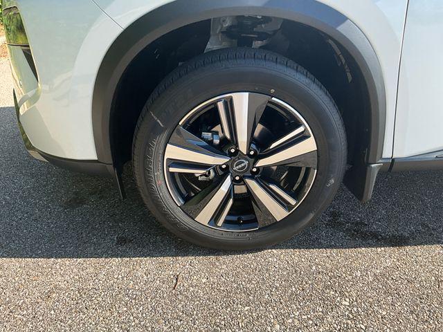 new 2025 Nissan Rogue car, priced at $40,664