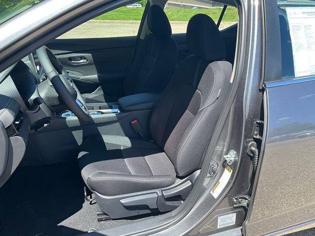 new 2025 Nissan Sentra car, priced at $24,380