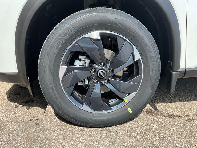 new 2025 Nissan Rogue car, priced at $36,960
