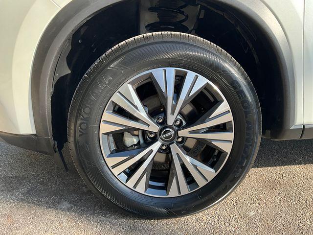 used 2023 Nissan Rogue car, priced at $25,647