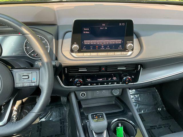 used 2022 Nissan Rogue car, priced at $25,999