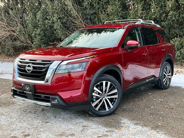 new 2025 Nissan Pathfinder car, priced at $54,721