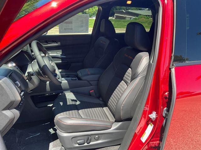 new 2025 Nissan Pathfinder car, priced at $46,167