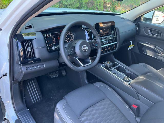 new 2025 Nissan Pathfinder car, priced at $41,098