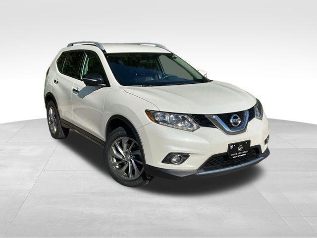 used 2015 Nissan Rogue car, priced at $13,999