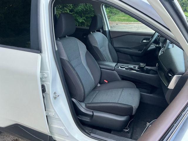 used 2022 Nissan Rogue car, priced at $25,999