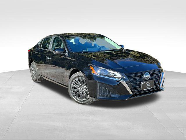 new 2025 Nissan Altima car, priced at $31,965