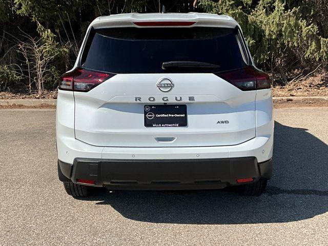 used 2025 Nissan Rogue car, priced at $29,999