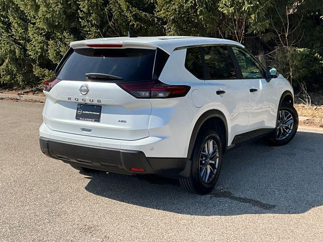 used 2025 Nissan Rogue car, priced at $29,999